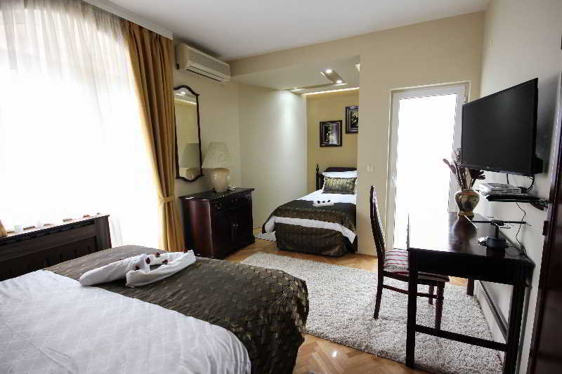 Hotel Villa Ragusa Skopje Exteriör bild